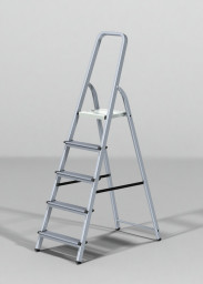 Стремянка 5 ступеней Новая Высота